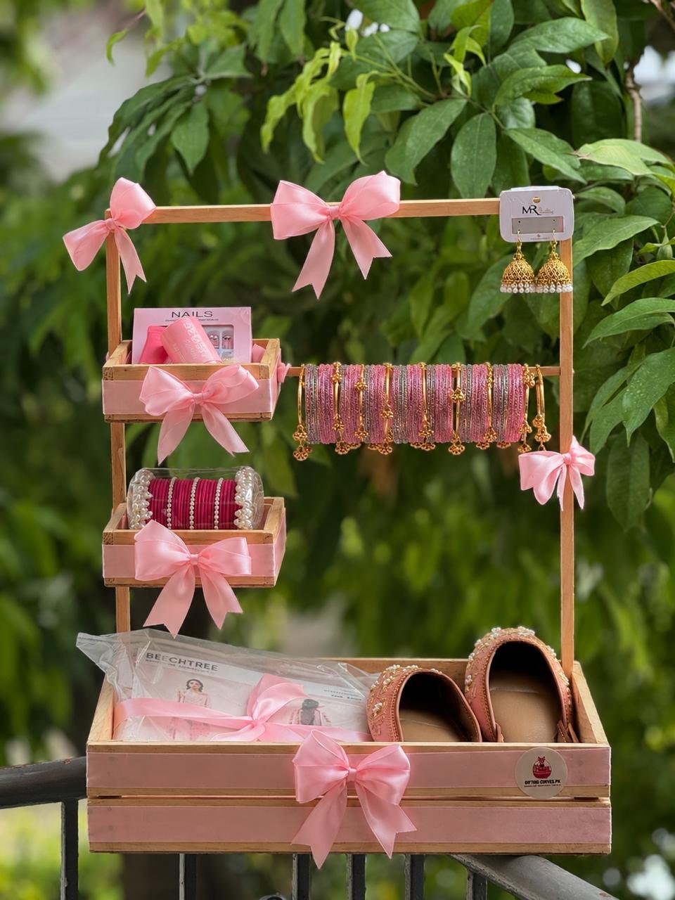 Eid Gift Basket for Her | Traditional & Luxury Gift Basket